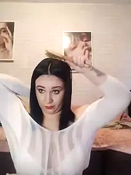 AdelinaJude online show from 19, 1, 2025