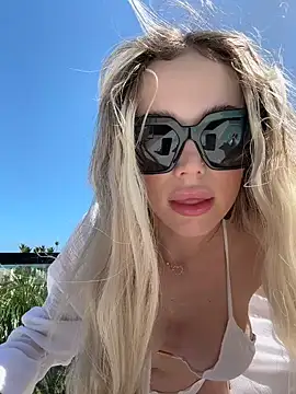 KylieJoyce online show from 14, 2, 2025