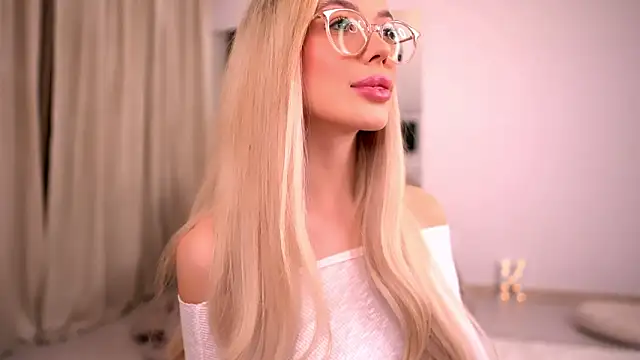 KylieJoyce online show from 5, 2, 2026