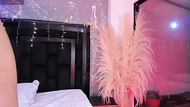 ailynBlaze online show from 9, 1, 2026