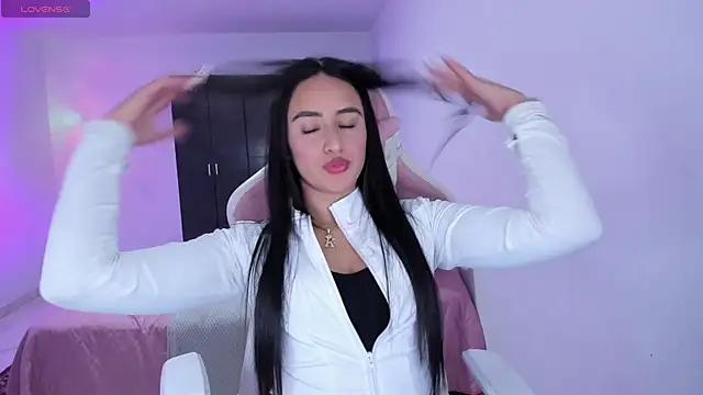 Snapshot of Tinylottie chatting on 28, 2, 2026 Tinylottie online show from 28, 2, 2026