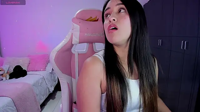 Tinylottie online show from 18, 10, 2025