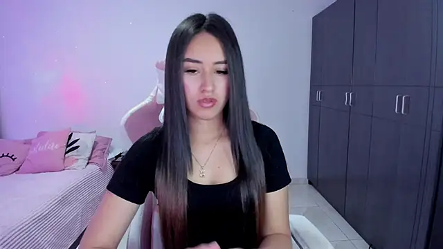 Tinylottie online show from 3, 11, 2025