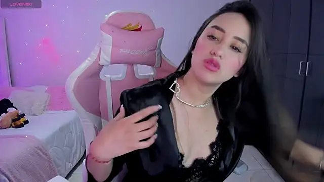 Tinylottie online show from 19, 10, 2025