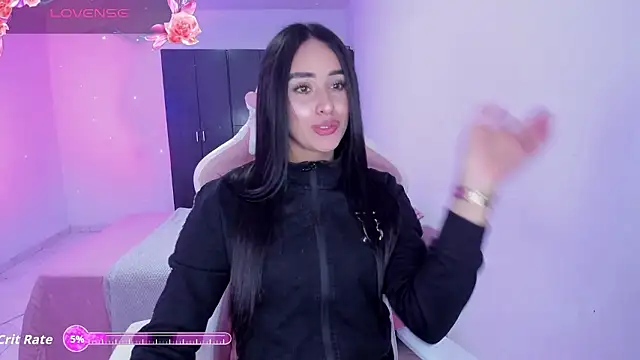 Snapshot of Tinylottie chatting on 24, 2, 2026 Tinylottie online show from 24, 2, 2026