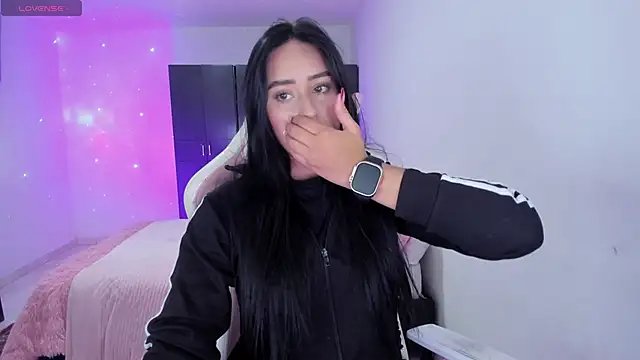 Tinylottie online show from 10, 4, 2026