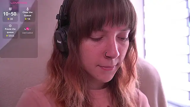 Snapshot of juliapie chatting on 19, 10, 2025 juliapie online show from 19, 10, 2025