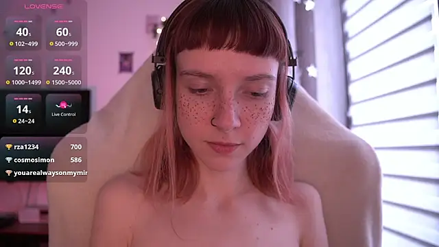 Snapshot of juliapie chatting on 8, 12, 2024 juliapie online show from 8, 12, 2024