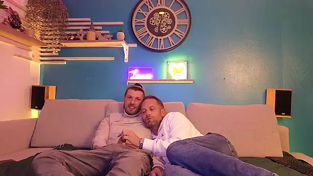 braqueuemar83 online show from 2, 2, 2025
