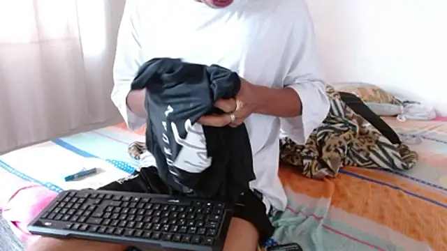 Snapshot of BrandonStond chatting on 22, 2, 2026 BrandonStond online show from 22, 2, 2026