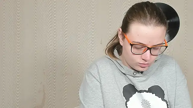 Snapshot of Seductive_She_Wolf chatting on 5, 2, 2026 Seductive She Wolf online show from 5, 2, 2026