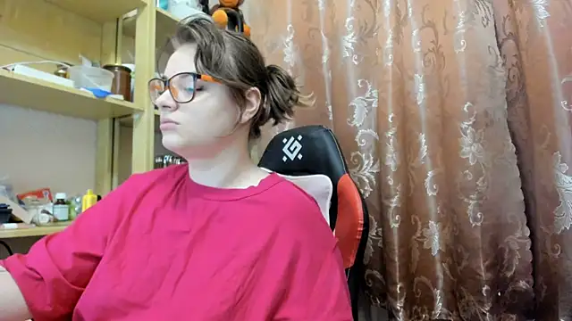 Snapshot of Seductive_She_Wolf chatting on 2, 3, 2026 Seductive She Wolf online show from 2, 3, 2026