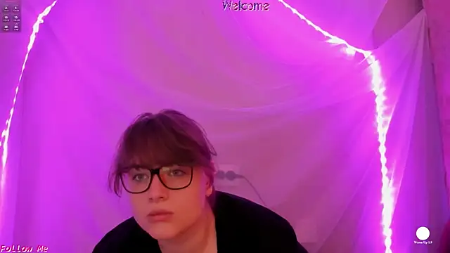 Seductive She Wolf online show from 2, 6, 2026