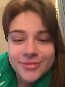 Seductive She Wolf online show from 5, 4, 2026