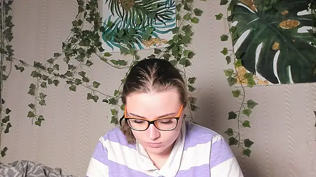 Snapshot of Seductive_She_Wolf chatting on 3, 11, 2025 Seductive She Wolf online show from 3, 11, 2025