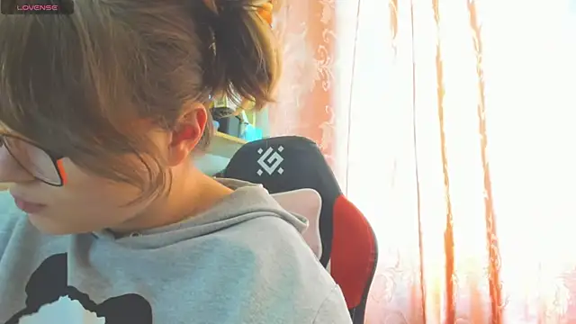 Seductive She Wolf online show from 31, 3, 2026