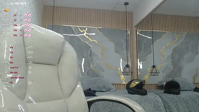 dannacoleman  online show from 8, 9, 2025