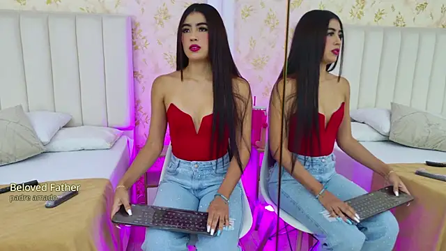 Mia-Monroe online show from 27, 9, 2025