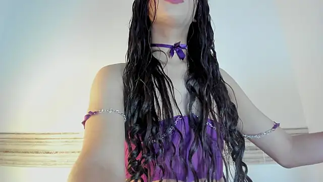 Sophia Cambpell online show from 25, 11, 2025