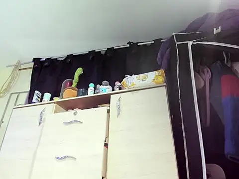 alanaanddaphne online show from 7, 2, 2025