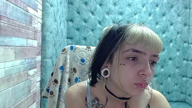 Samantha Smiith online show from 7, 11, 2025