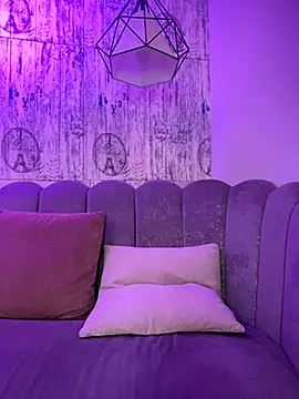 AbyThompson online show from 1, 10, 2025