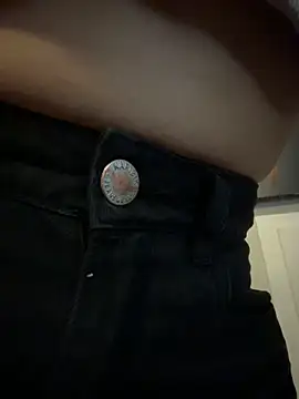 AbyThompson online show from 30, 3, 2026