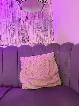 AbyThompson online show from 13, 4, 2026