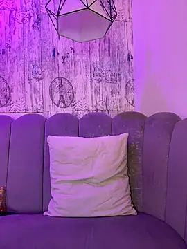 AbyThompson online show from 1, 4, 2026