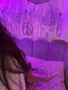 AbyThompson online show from 8, 5, 2026