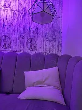 AbyThompson online show from 29, 10, 2025