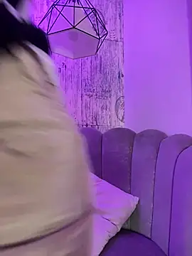 AbyThompson online show from 25, 10, 2025