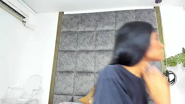 LaurenRodriiguez online show from 21, 3, 2025