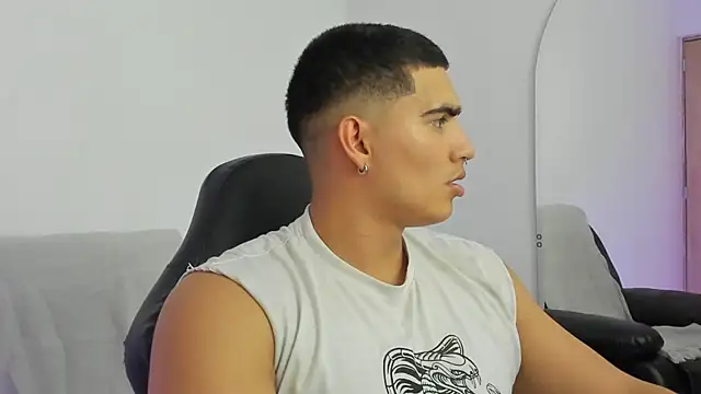 JamesGraay online show from 11, 2, 2025