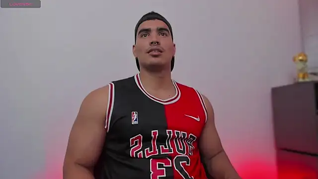 JamesGraay online show from 6, 11, 2025