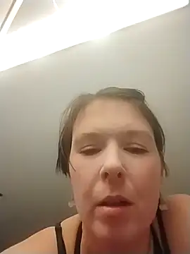 KatieBARBiE98 online show from 8, 2, 2026