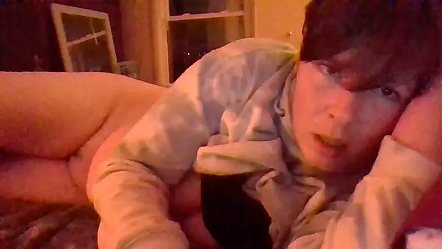 KatieBARBiE98 online show from 16, 12, 2024