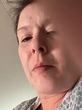 KatieBARBiE98 online show from 6, 1, 2026