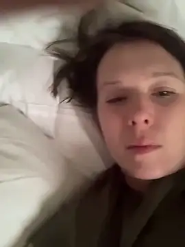 KatieBARBiE98 online show from 9, 2, 2026