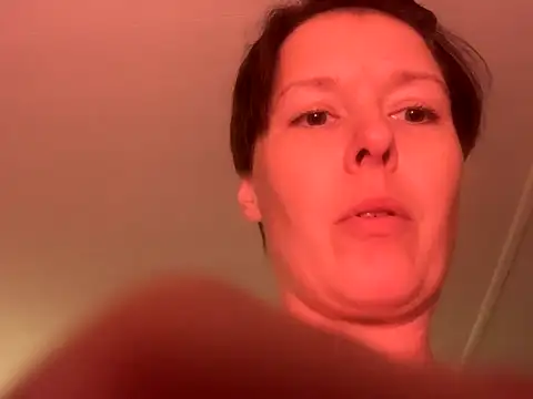 KatieBARBiE98 online show from 22, 10, 2025