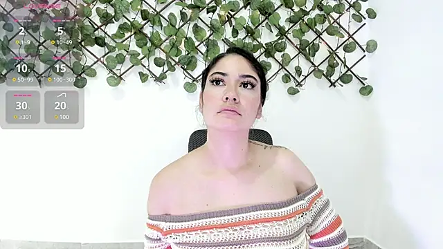 Madeleine  w online show from 17, 3, 2025