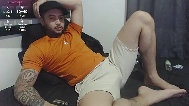 maxi rogger18 online show from 12, 3, 2025