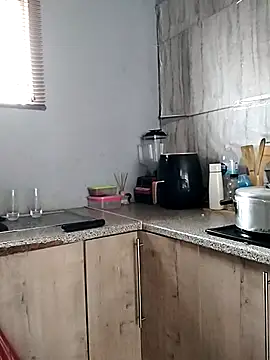 MelStar18xxx online show from 10, 9, 2025