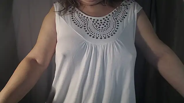 1BECHA1 online show from 13, 10, 2025