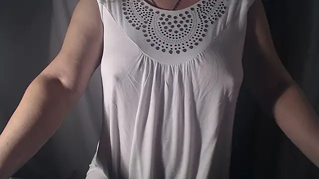 1BECHA1 online show from 11, 10, 2025