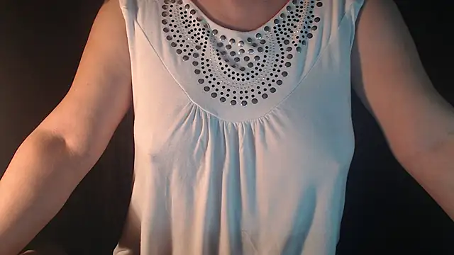 1BECHA1 online show from 17, 11, 2025