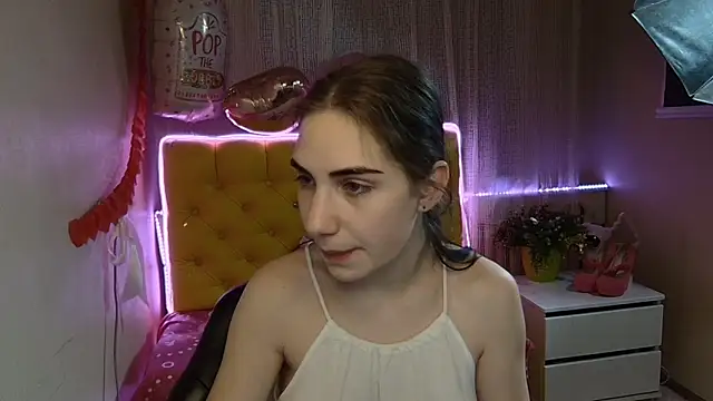 NikaStark  online show from 18, 3, 2025