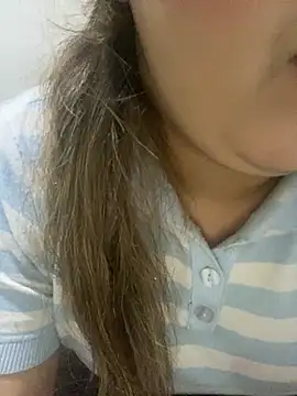 Snapshot of yassminsexy22 chatting on 23, 2, 2026 yassminsexy22 online show from 23, 2, 2026