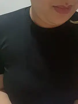 yassminsexy22 online show from 11, 3, 2026