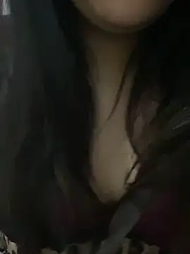 Snapshot of yassminsexy22 chatting on 22, 2, 2025 yassminsexy22 online show from 22, 2, 2025